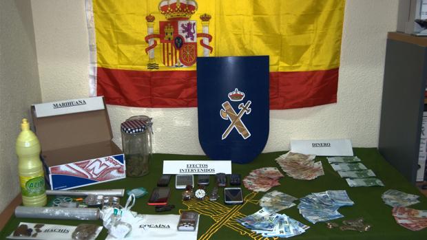 El material incautado por la Guardia Civil en Colmenar Viejo