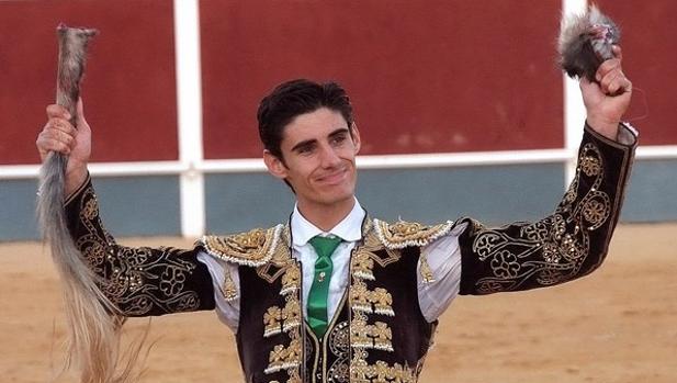 Homenaje de Villaseca de la Sagra al torero Víctor Barrio