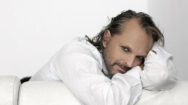 Imagen del cantante Miguel Bosé