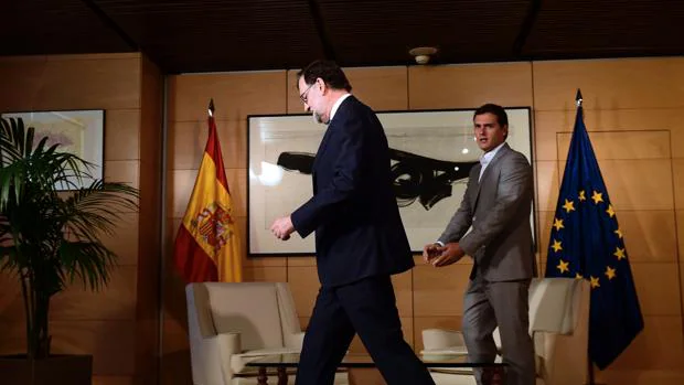 Albert Rivera llega a su encuentro con Rajoy en el Congreso de los Diputados