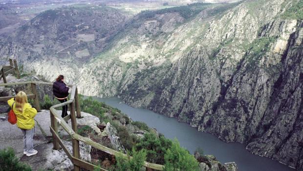 Balcones de Madrid, en la Ribeira Sacra