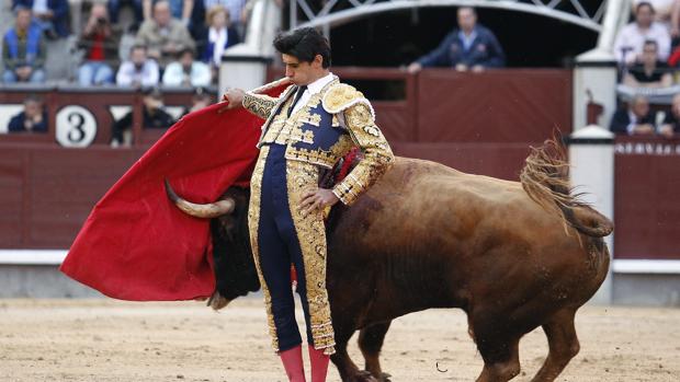 Las máximas figuras del toreo homenajearán a Victor Barrio en Valladolid