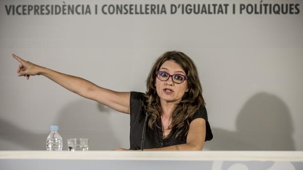 Imagen de Mónica Oltra tomada esta mañana en la presentación del Decreto de Leyy en Valencia