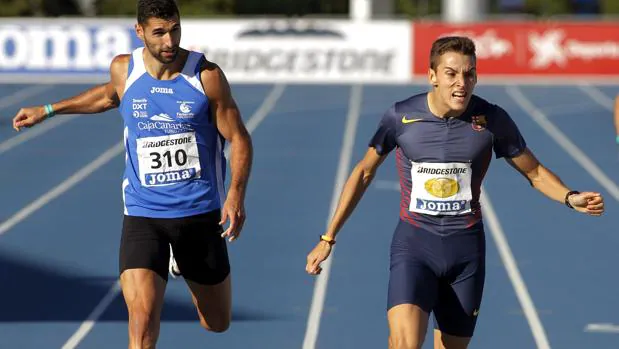 Lucas Búa se impone al canario Samuel García en la final de los 400 metros lisos