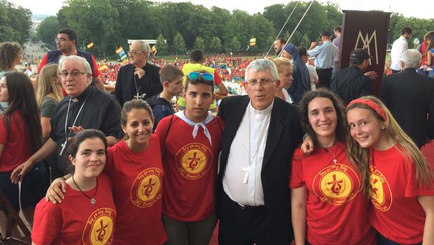 El arzobispo y los toledanos de la JMJ llegan a Auschwitz