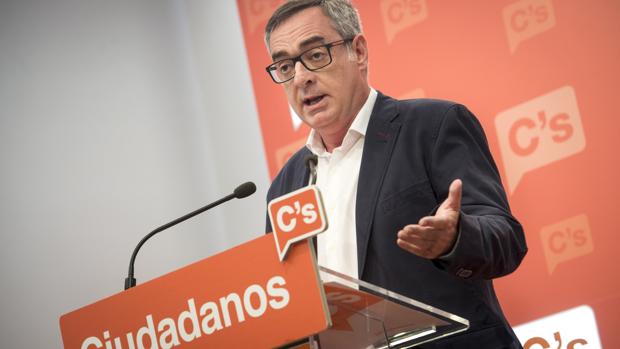 Villegas: «No hay una solución alternativa a un gobierno en minoría de Rajoy»