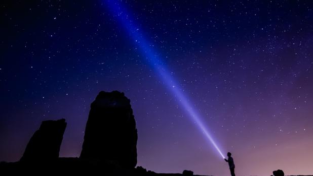 Las Perseidas visitan el cielo canario con fuerza estelar