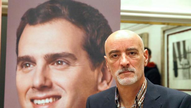 Ciudadanos apostará por un independiente en Galicia y perfila a Nicolás de Miguel en el País Vasco