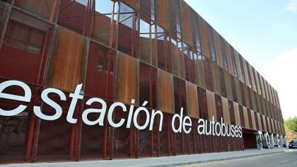 Fachada de la estación de autobuses de Toledo