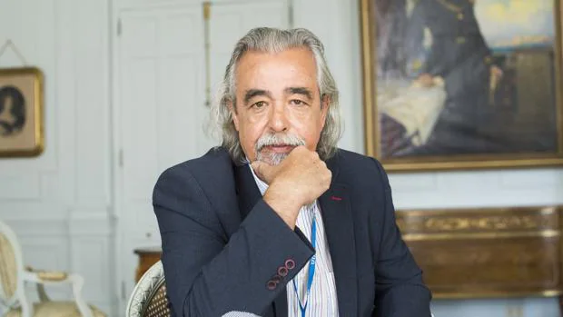 El ex portavoz de IU en el Ayuntamiento de Madrid, Ángel Pérez, en Santander