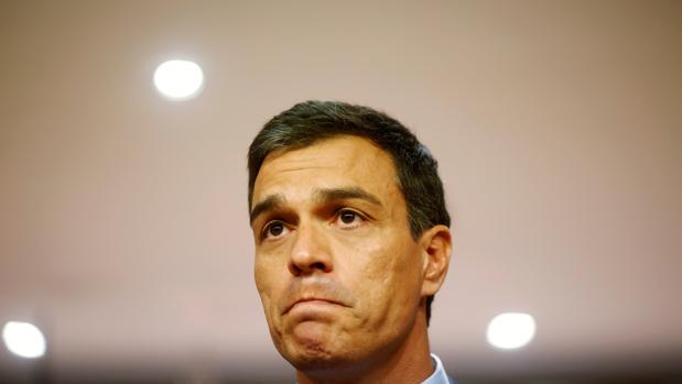 Fracasa el intento de Sánchez de zanjar el debate de la abstención en el PSOE