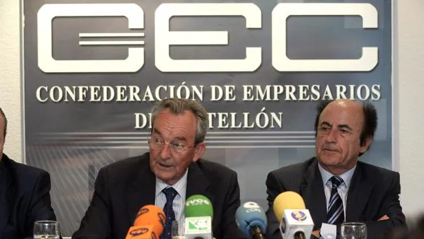 Imagen de archivo de Rafael Montero (izquierda) y de José Roca (derecha) en una rueda de prensa de la CEC