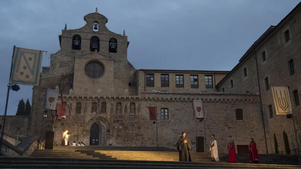 El pacto de matrimonio entre y Sancho III el Mayor se representará en la escalinata del Monasterio