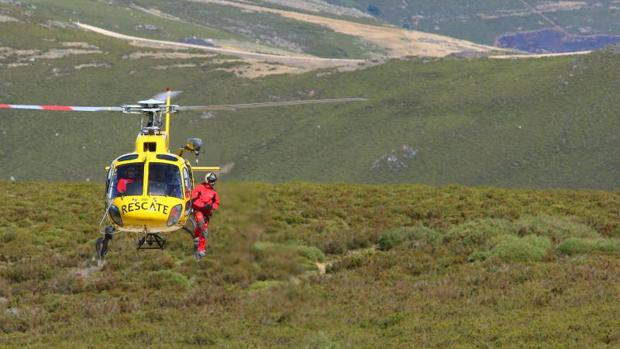 Helicóptero del servicio de Emergencias.