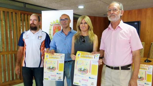 Presentación del campeonato nacional de voley playa en Alicante.