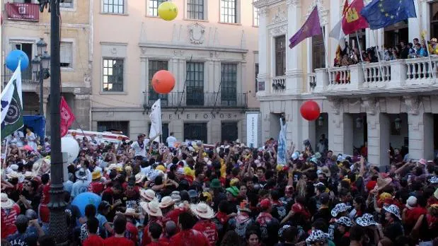 Las peñas, protagonistas de las fiestas de septiembre de Guadalajara