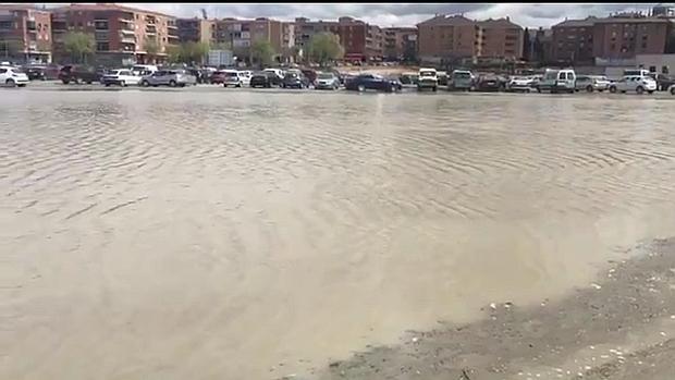Imagen del estado lamentable en el que queda el aparcamiento de Santa Teresa cuando llueve