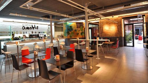 El Café de Amable, uno de los sitios donde podrás practicar tus «oral skills»