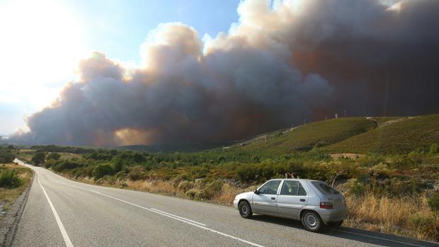 Incendio en el municipio de Fabero (León)