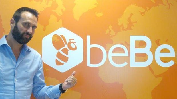 El CEO de Bebee, Javier Cámara, en la sede de la empresa, en Alcobendas