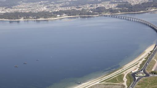 Desvío de entrada a la Isla de Arousa