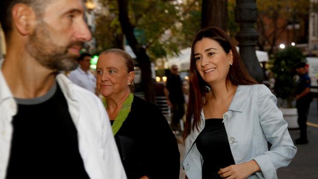 La delegación valenciana apoya en su mayoría a Pedro Sánchez pese a la oposición de Puig