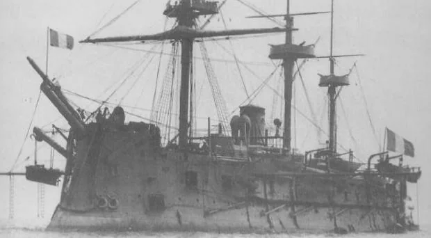 El destructor Marengo, de pabellón francés, con 74 cañones