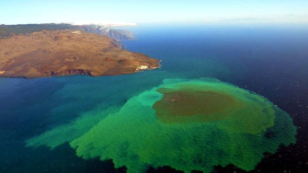 El volcán de El Hierro «ha realineado los chakras» de Canarias, según los expertos