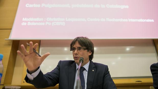 Puigdemont. durante su reciente conferencia en París