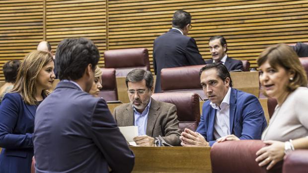 El PP valenciano arropa a su diputado implicado en la causa de «amaño de contratos»