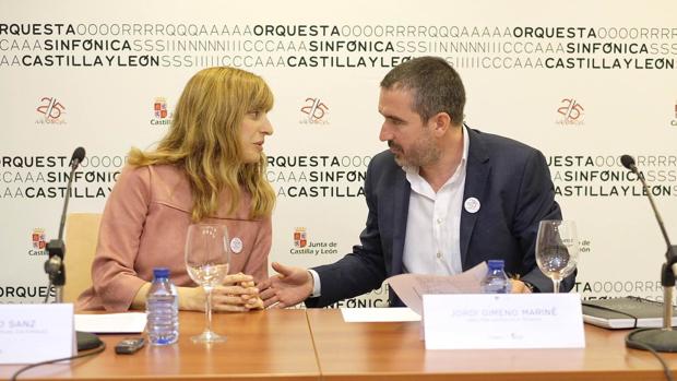 Mar Sancho y Jordi Gimeno, durante la presentación de los nuevos programas de la Oscyl