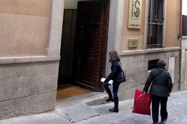 Entrada al centro de salud del Casco histórico de Toledo