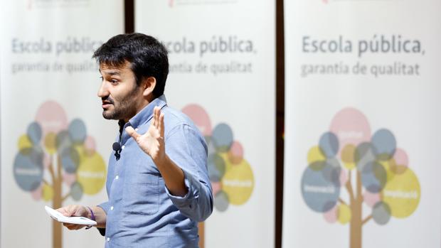 Imagen del conseller de Educación, Investigación, Cultura y Deporte, Vicent Marzà