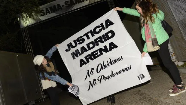 Familiares y amigos recordarán esta noche a las víctimas de la tragedia del Madrid Arena
