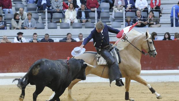 Fermín Bohorquez, en la plaza de toros de Vitoria