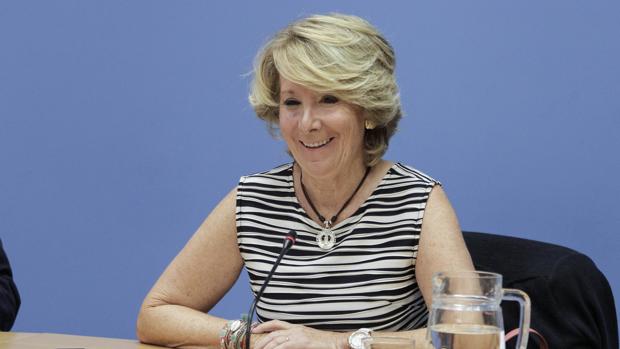 La portavoz del Grupo Municipal del PP en el Ayuntamiento de Madrid, Esperanza Aguirre
