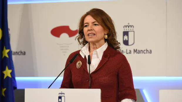 La consejera de Bienestar Social, Aurelia Sánchez, durante su comparecencia tras el Consejo de Gobierno