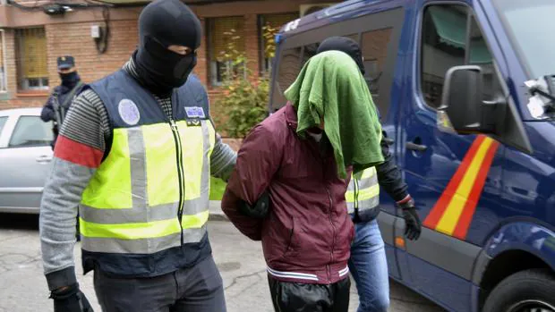 Detención de dos marroquíes por pertenecer al ISIS