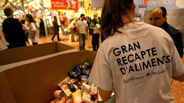 350 municipios de Cataluña participarán en el «Gran Recapte d'aliments» este fin de semana