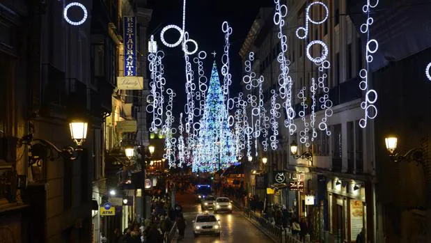 El centro de Madrid, iluminado por Navidad
