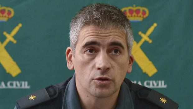 El comandante José Antonio Vidal informó de la operación en rueda de prensa