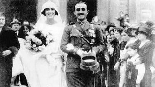 Boda de Franco y Carmen Polo, Oviedo, 22 de octubre de 1923, de la que se ausentó el padre