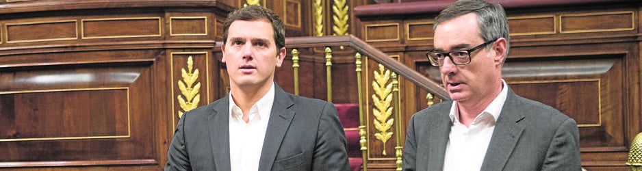 Albert Rivera y José Manuel Villegas, en el Congreso de los Diputados