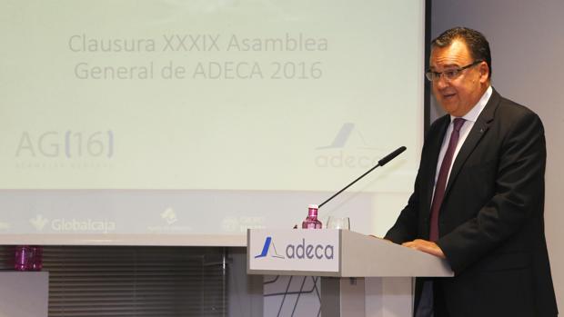 Santos Prieto durante la asamblea de la Asociación de Empresarios de Campollano el pasado mes de mayo