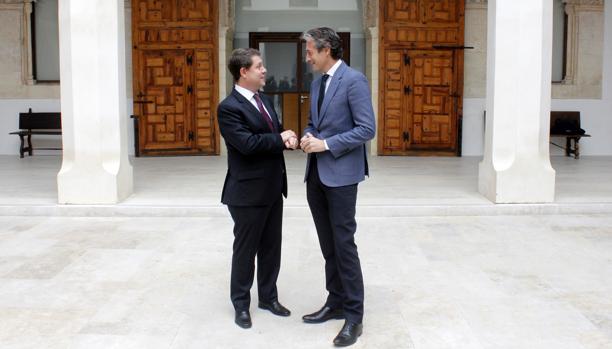 García-Page charla con el ministro de Fomento, Íñigo de la Serna