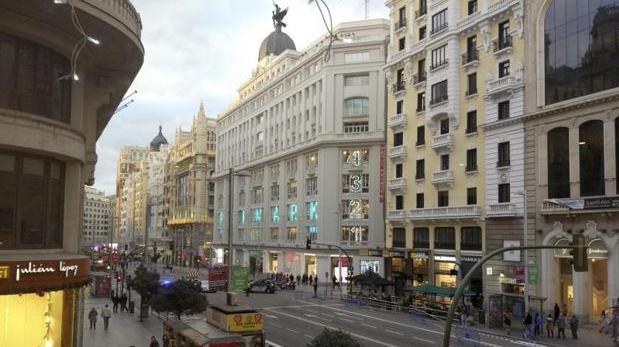 La Gran Vía, el jueves, durante el aviso de bomba