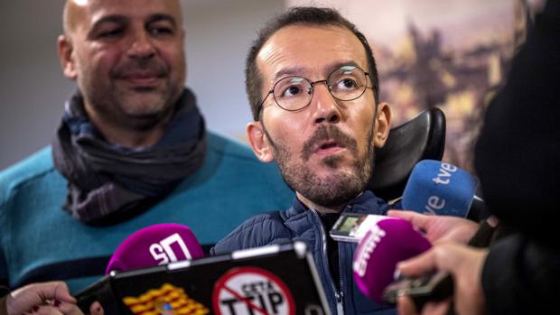 Echenique descarta que Errejón sea relegado como portavoz de Podemos en el Congreso