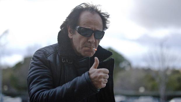 Johnny «Burning»: «En 40 años he visto pasar infinidad de modas, y el indie es una más»