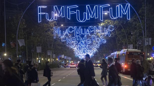 Iluminación navideña en el centro de Barcelona