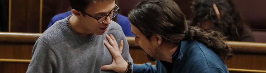 Íñigo Errejón y Pablo Iglesias en el Congreso de los Diputados